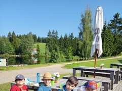 Sluníčka u Horské služby v Bedřichově